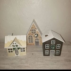 3 new with tag target  Bullseye playground wooden houses